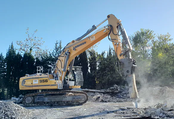 Machine de démolition